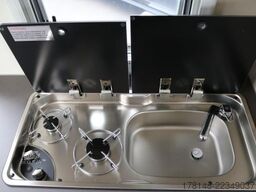 Bürstner Lineo T 690 G