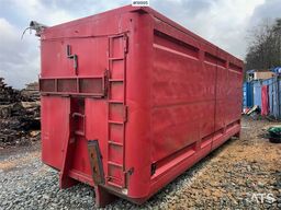 CMT 47M3 wood chip container w/ tarpaulin