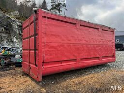 CMT 47M3 wood chip container w/ tarpaulin