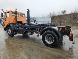 Mercedes-Benz SK 1820 Haaksysteem