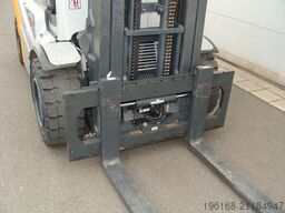 STILL RX 70 - 50 TRIPLEX FREIHUB