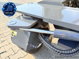 Combilift C3000XL GAS DUPLEX 4550 FORK POSITIONER