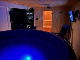 IZABELLA WELLNESSANHäNGER MIT SAUNA UND WHIRLPOOL, STROMAGGREGAT