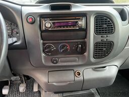 FORD Transit/mit Rollstuhl-Hebebühne