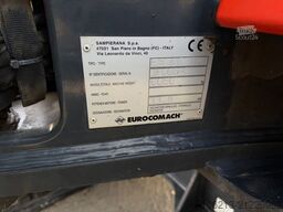 EUROCOMACH ES 60 TR, OilQuick OQ45-5