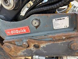 EUROCOMACH ES 60 TR, OilQuick OQ45-5