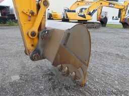 JCB JS 220 LR  Long Reach