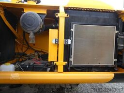 JCB JS 220 LR  Long Reach