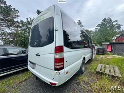 Mercedes-Benz Sprinter 516 Minibus – 17 Seats