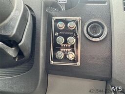 Mercedes-Benz Sprinter 516 Minibus – 17 Seats