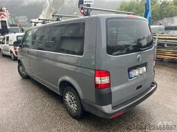 VW combi 9 seater minibus