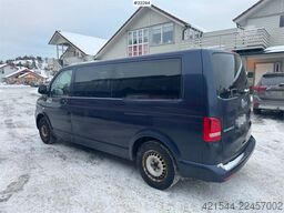 VW Caravelle – 7 seats with wheelchair lift