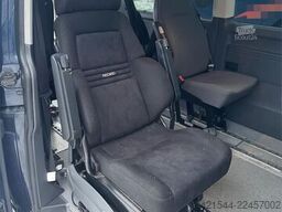 VW Caravelle – 7 seats with wheelchair lift