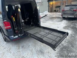 VW Caravelle – 7 seats with wheelchair lift