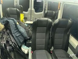 Mercedes-Benz Sprinter minibus 9 seats w/ ramp and approved for