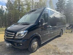 Mercedes-Benz Sprinter 519 Minibus – 21 seats – Two sets of tire