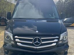 Mercedes-Benz Sprinter 519 Minibus – 21 seats – Two sets of tire