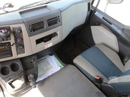VOLVO FL 210 4x2 BL - Nr.: 611
