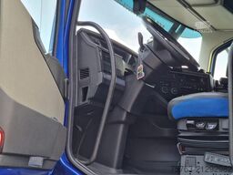 Volvo FH 13.500 Globetrotter 4x2 - I Parkcool - Full ...