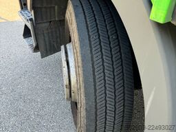 MERCEDES-BENZ Axor 1833L PRITSCHE KRAN HIAB 095 EH SEHR GEPFLE