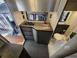 ADRIA Action 391 LH Sports 1500 KG