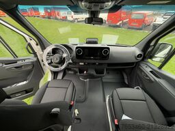 Mercedes-Benz Sprinter Tourer 319