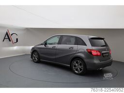 Mercedes-Benz B 220 d Urban+LED+AHK+Cam.+Navi+AUT+Keyl+PTS+SHZ