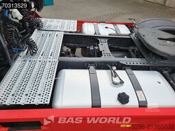 Mercedes Actros 1845 4X2 Bigspace Retarder ACC 2x Tank