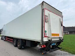 SCHMITZ CARGOBULL SCB 2 Koffer mit Lbw Bj 2012