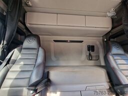 Scania R580 V8 NGS Highline 8x4*4 - 3 way Tipper - Ret...