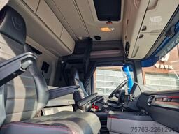 Scania R580 V8 NGS Highline 8x4*4 - 3 way Tipper - Ret...