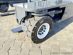 Combilift C5000 DIESEL TRIPLEX SCALE POSITIONER