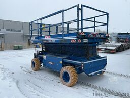 Holland Lift Q 135 El 24 (15m)