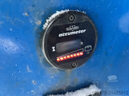 Holland Lift Q 135 El 24 (15m)