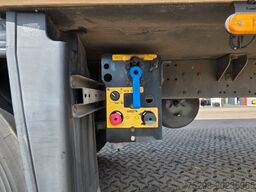 SCHMITZ CARGOBULL SKO 18/L - 13.4 FP 60 COOL / ROLLTOR