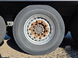 SCHMITZ CARGOBULL SKO 24/L13.4 FP 45 COOL 8/ Doppelstock