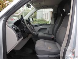 VOLKSWAGEN T5 Transporter Kasten 4Motion/Klima/AHK/FN: 209