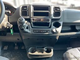 ROADCAR R 640 Citroen 140 PS