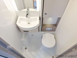 BÜRSTNER Lyseo Gallery TD 649 G Automatik - 180 PS