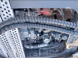 MERCEDES-BENZ Actros L 18 4x2 - Actros L 1852 LS 4x2