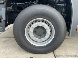 Mercedes-Benz Arocs 3340 6x4 Water Tank Truck