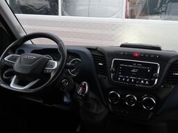 Iveco Daily 35C18H 3.0 DC AUT/ CAMERA/ LED/ CRUISE/ C...