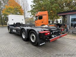 Scania P280 6X2*4