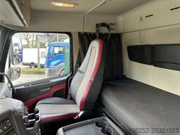 Volvo FMX 370 6x2 PLATFORM 6M35 + CRANE EFFER 215/6S ...