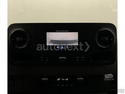 MERCEDES-BENZ Sprinter 519 Aut.*AHK 3,0t* Distronic+Kamera+Nav