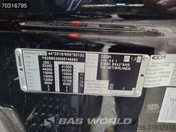 Scania S660 8X2 HMF 9520OK-RCS Crane Kran Fifth wheel ...