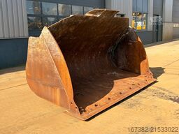 Caterpillar 966 / 972 G/H/K/M STD Bucket cutting edge