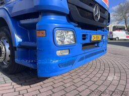 Mercedes-Benz ACTROS 1942