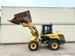 YANMAR V70S Schwenklader / 2017 BJ / Schaufel + Gabel