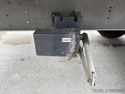 Schmitz Cargobull 3 Achs Standard Bahnverladbar Hubdach TÜV08 26